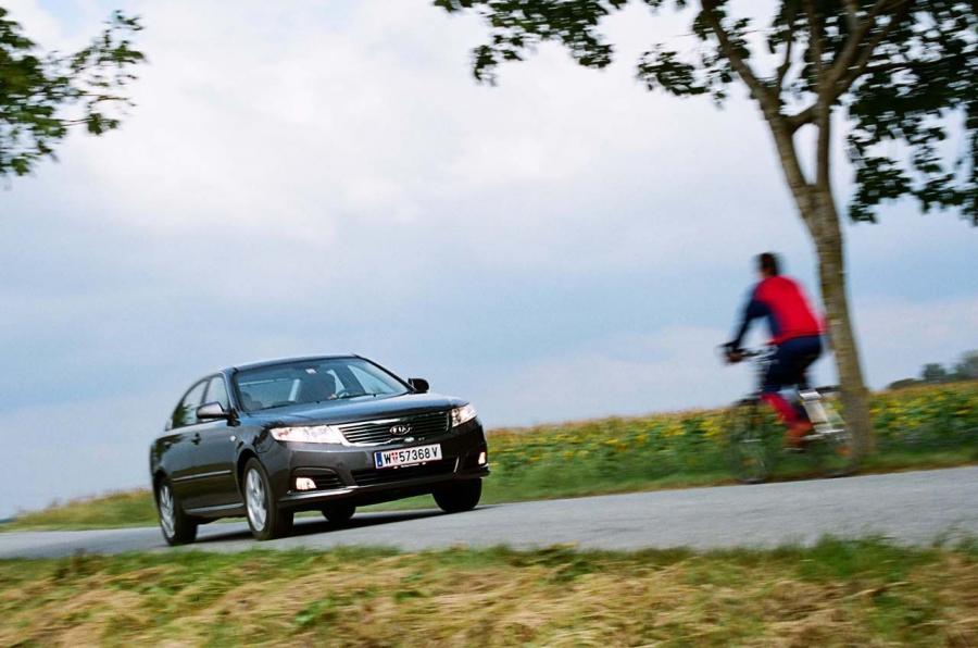  Kia Magentis 2009 года  (фото 57 из 108)